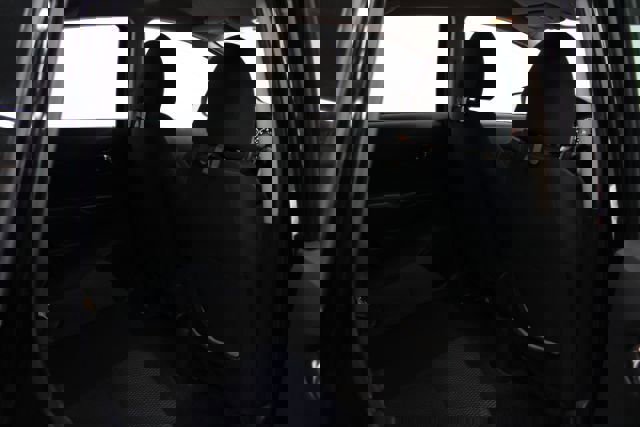 Used 2016 Nissan Versa Note SV image 21