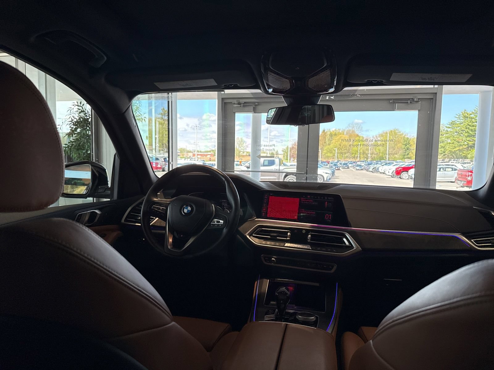 Used 2022 BMW X5 xDrive40i w/ Premium Package AWD/4WD image 31