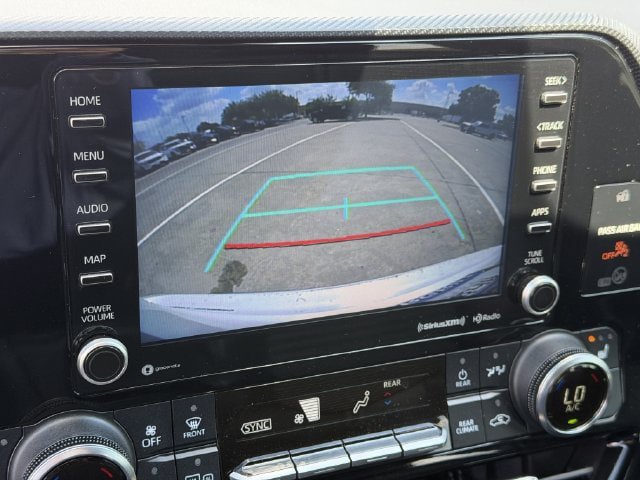 Used 2022 Toyota Highlander XSE FWD image 17
