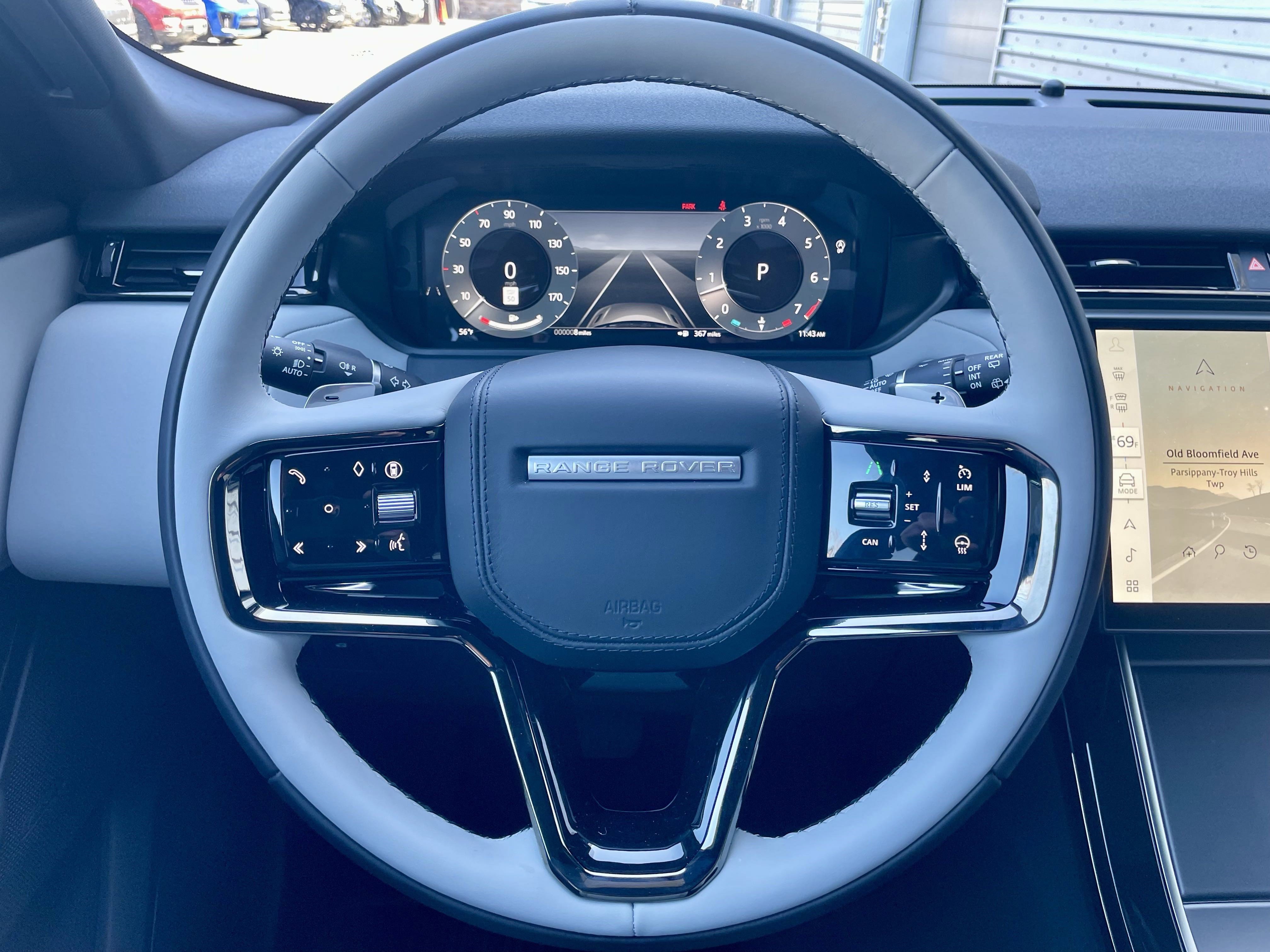 New 2026 Land Rover Range Rover Velar Dynamic SE image 21