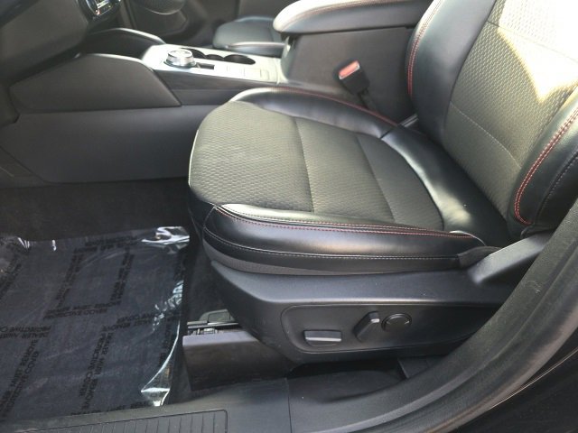 Certified 2024 Ford Escape ST-Line image 13