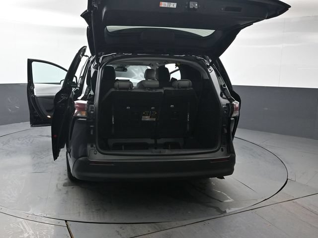 Certified 2026 Toyota Sienna XLE AWD/4WD image 55