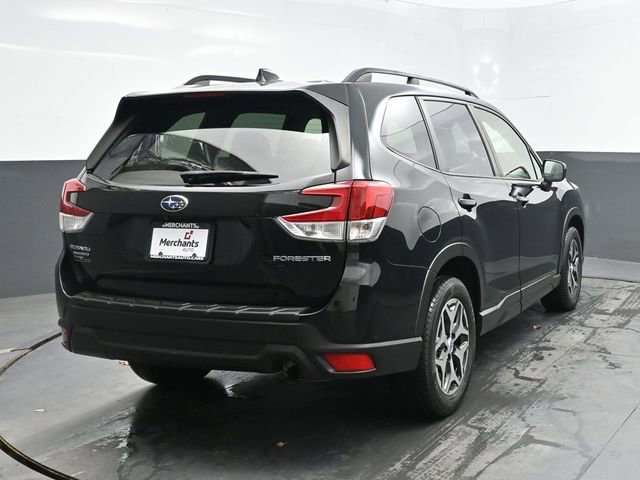 Used 2019 Subaru Forester Premium image 6