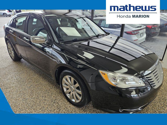 Used 2013 Chrysler 200 Limited