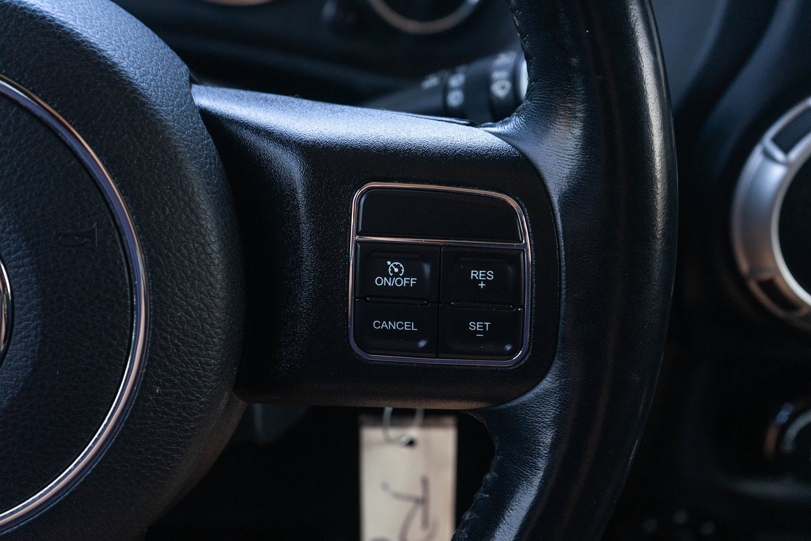 Used 2018 Jeep Wrangler Unlimited Sahara AWD/4WD image 19