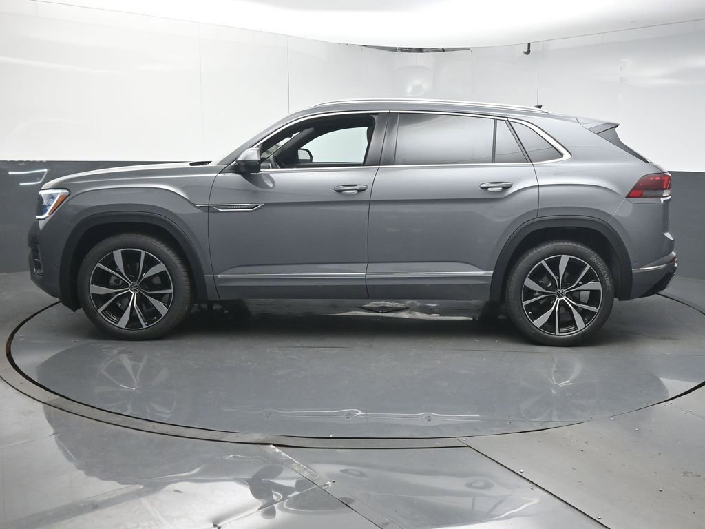 New 2026 Volkswagen Atlas Cross Sport SEL Premium R-Line image 5