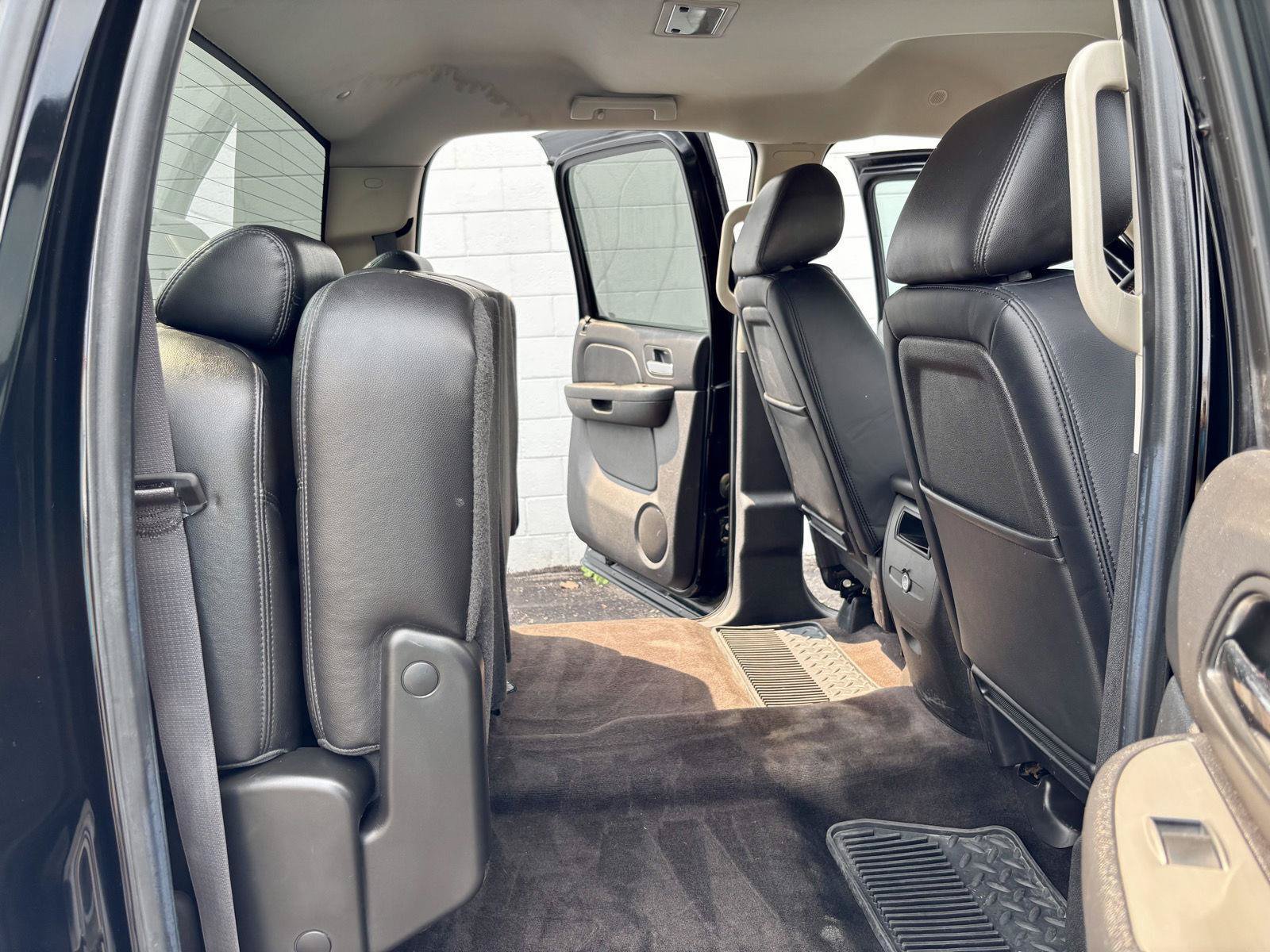 Used 2014 Chevrolet Silverado 2500 LTZ w/ LTZ Plus Package AWD/4WD image 17