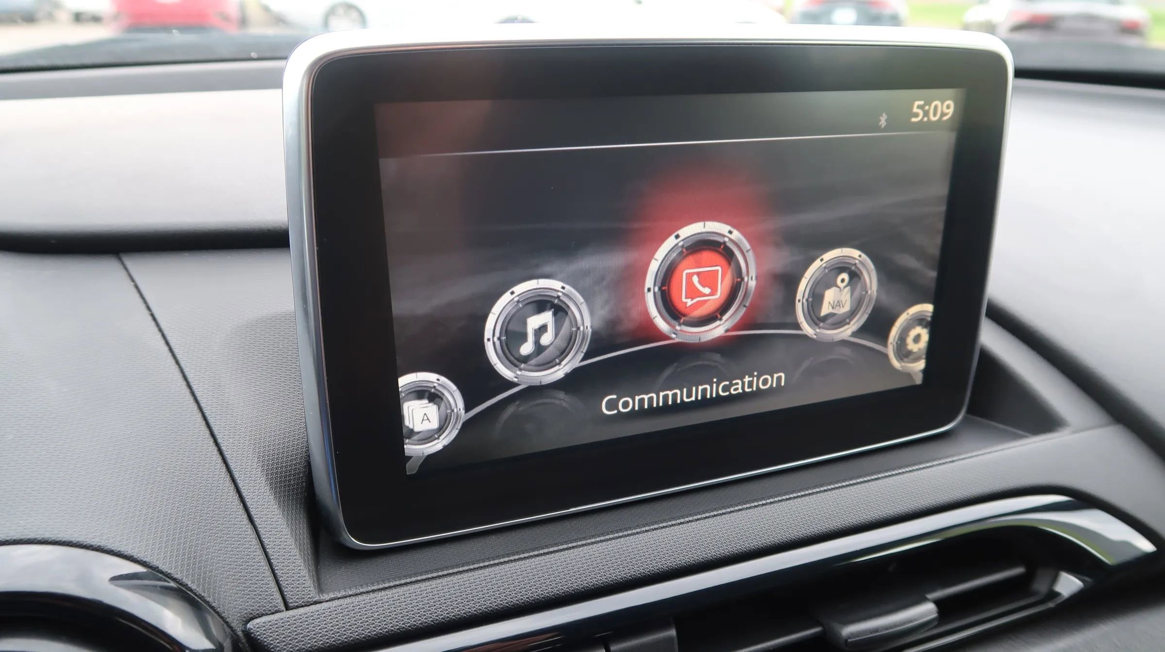 Used 2017 MAZDA MX-5 Miata Club image 32