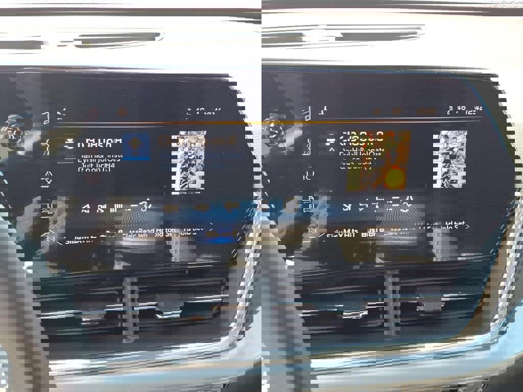 New 2026 Chevrolet Trax LT w/ LT Convenience Package image 19