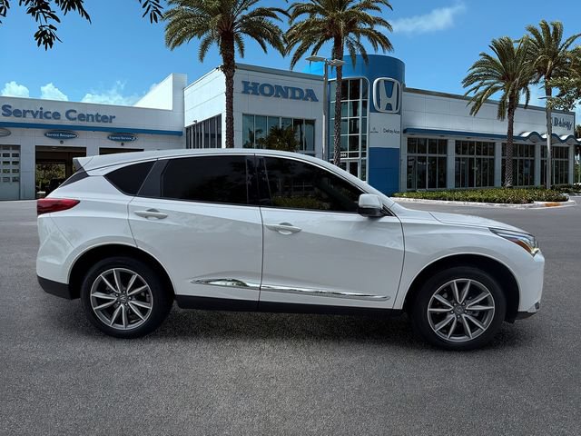 Used 2023 Acura RDX w/ Technology Package FWD image 9