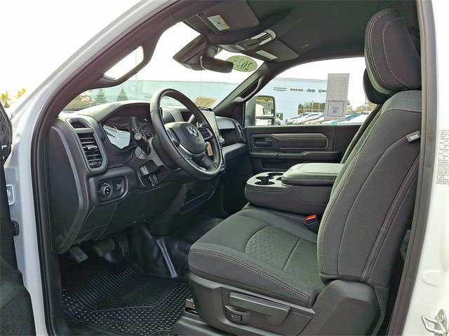 Used 2025 RAM 3500 Tradesman image 13