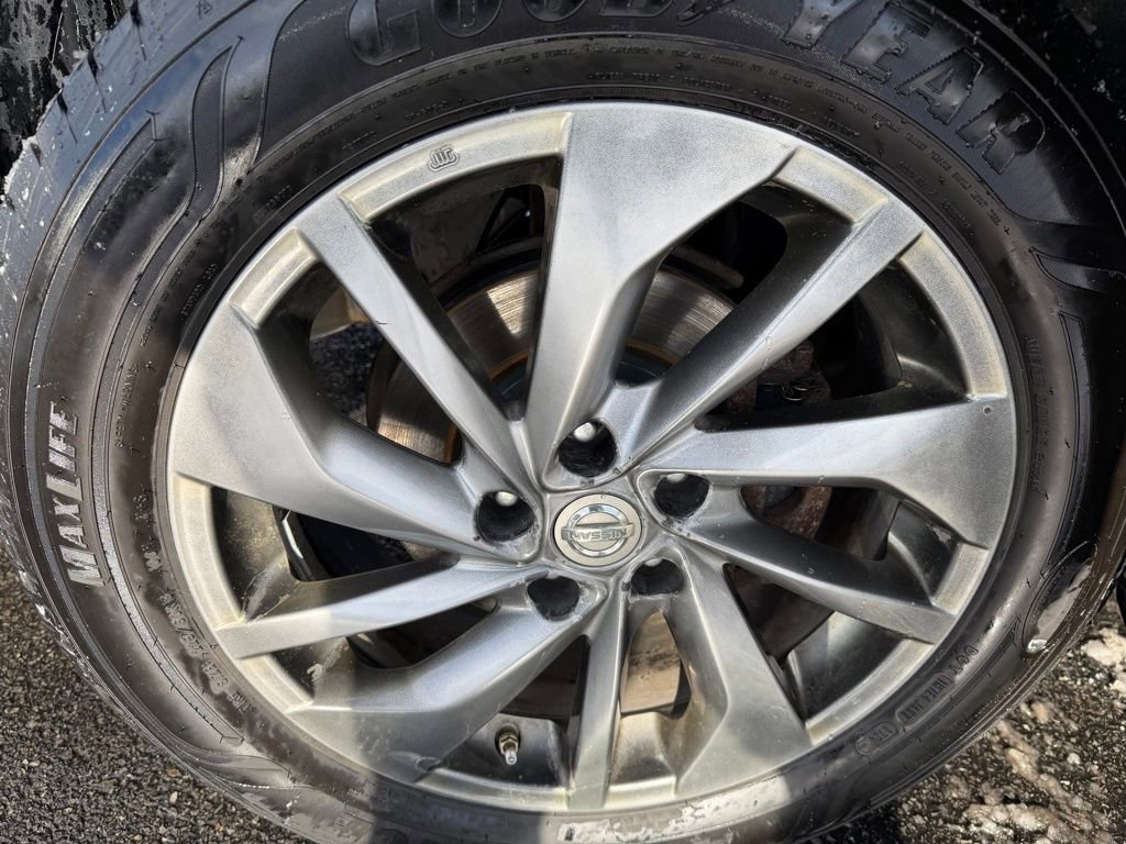 Used 2015 Nissan Rogue SL image 10