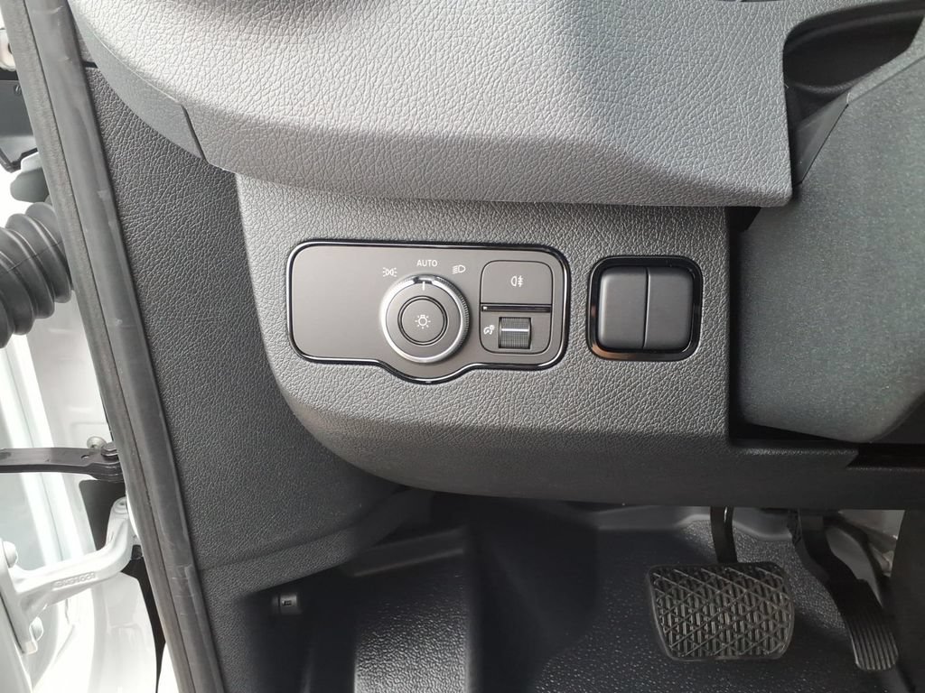 New 2026 Mercedes-Benz Sprinter 2500 image 17