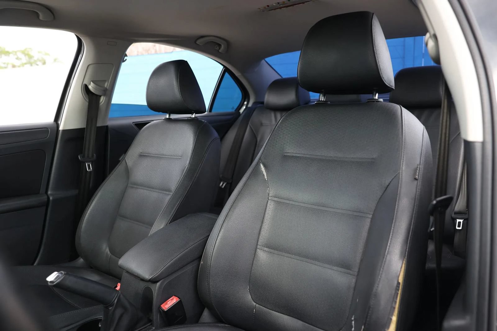 Used 2012 Volkswagen Jetta SE FWD image 18