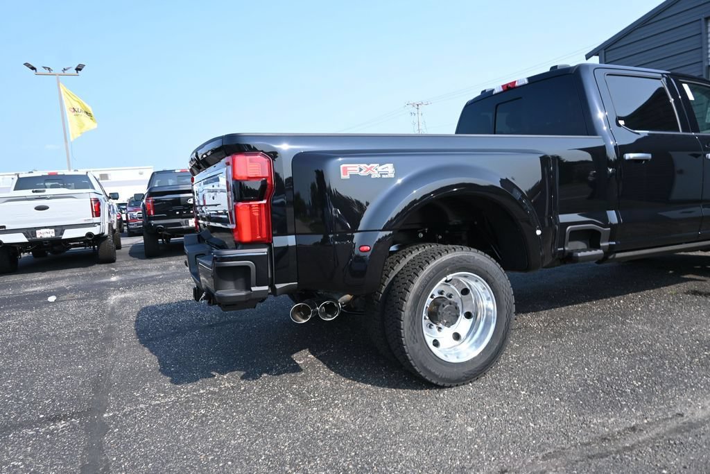 New 2026 Ford F450 Platinum w/ Platinum Plus Package AWD/4WD image 22