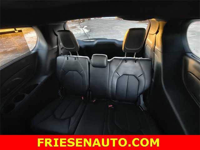 New 2025 Chrysler Pacifica Select w/ Uconnect Theater Family Group image 25