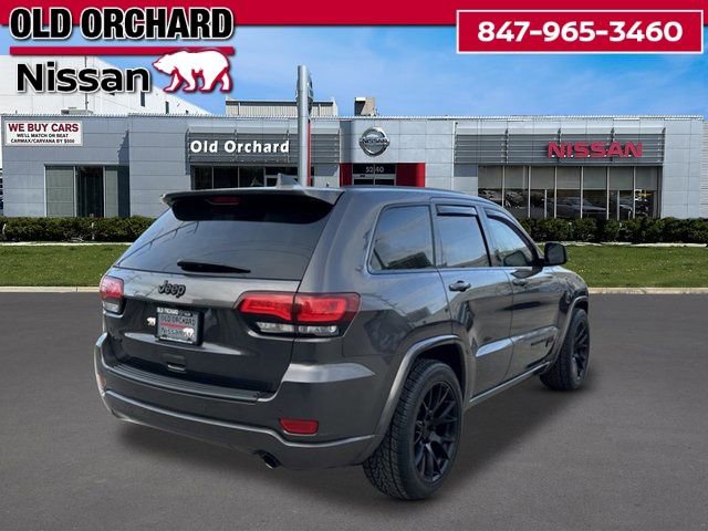 Used 2019 Jeep Grand Cherokee Altitude AWD/4WD image 4
