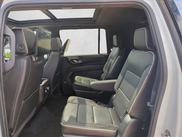 Used 2021 GMC Yukon XL SLT w/ SLT Premium Package RWD image 18