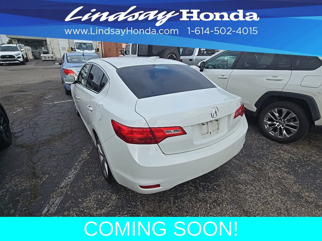 Used 2014 Acura ILX w/ Technology Package FWD image 3