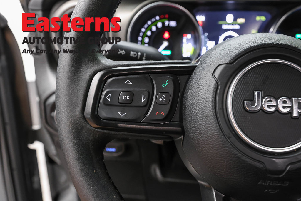 Used 2023 Jeep Wrangler Unlimited w/ Cold Weather Group AWD/4WD image 17
