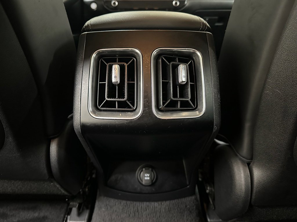 Used 2024 Kia Sorento S image 36