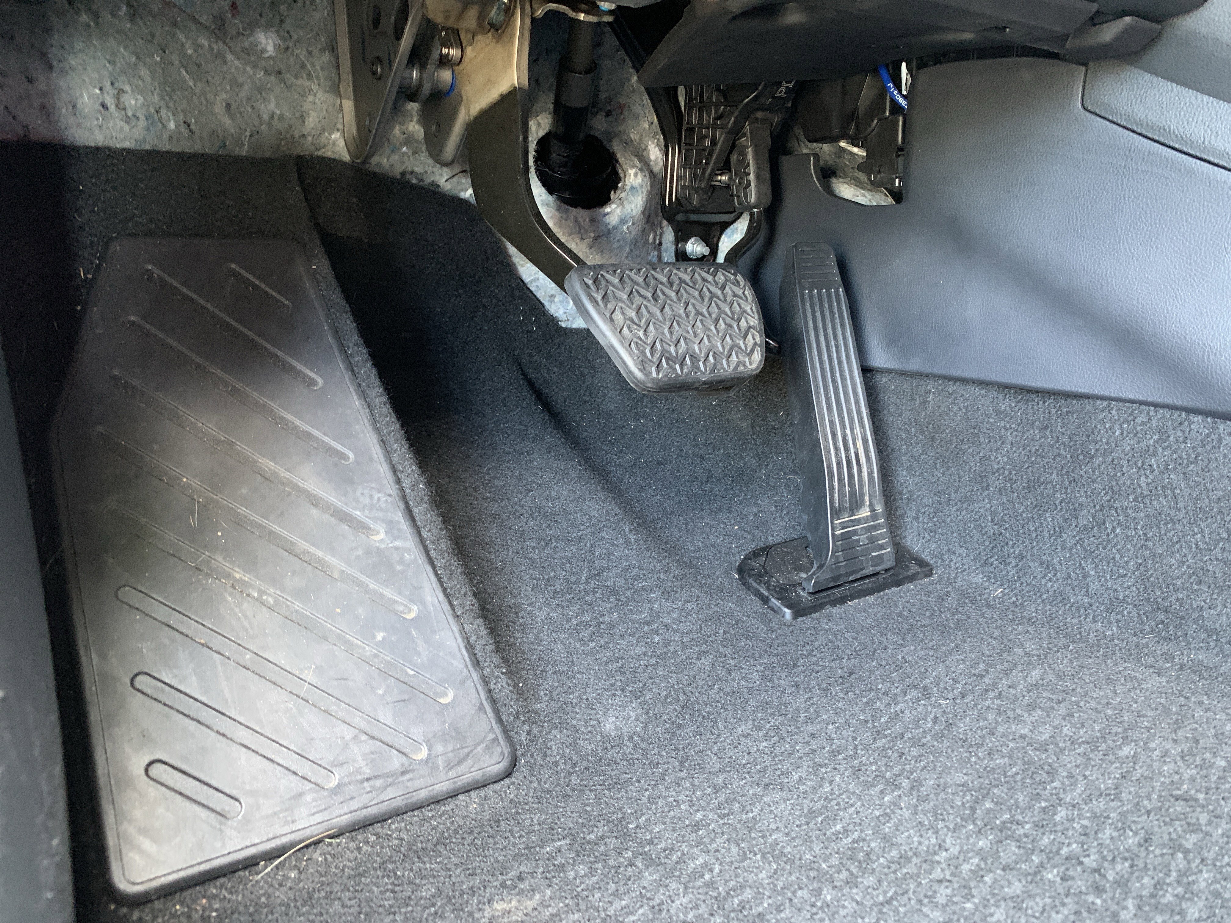 Used 2025 Lexus NX 250 FWD w/ Accessory Package (Z1) image 17