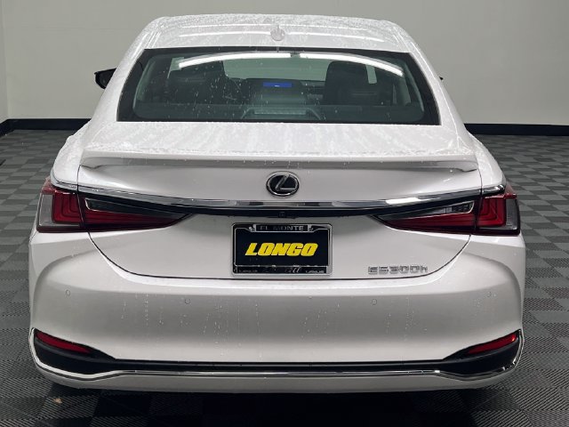 Certified 2025 Lexus ES 300h w/ Premium Package FWD image 6