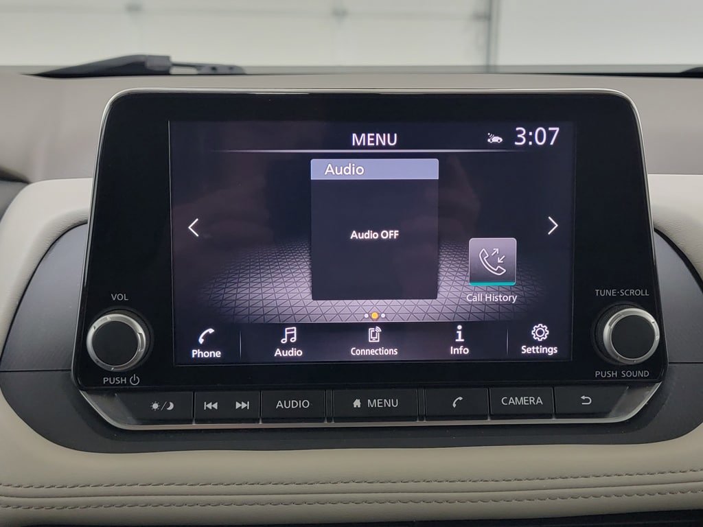 Used 2022 Nissan Rogue SV FWD image 21