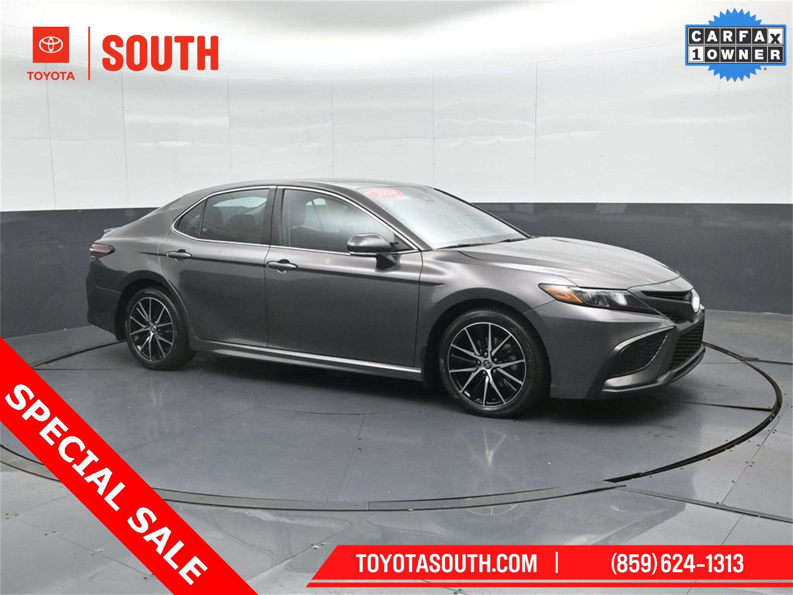 Used 2024 Toyota Camry SE