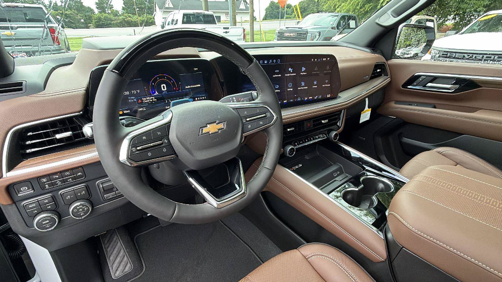 New 2026 Chevrolet Suburban High Country AWD/4WD image 4