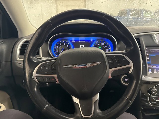 Used 2016 Chrysler 300 Limited w/ Driver Convenience Group image 22