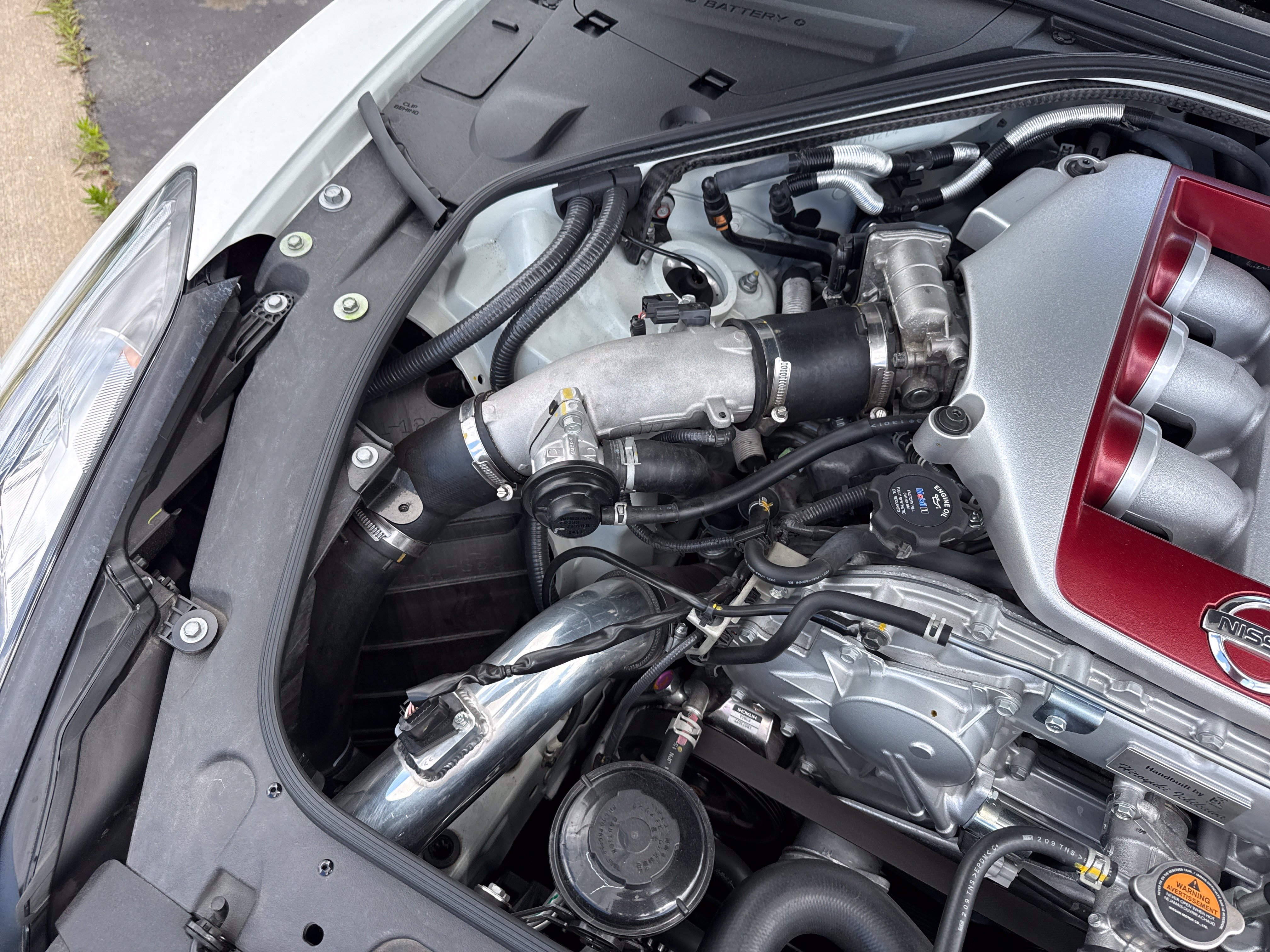 Used 2021 Nissan GT-R Premium AWD/4WD image 12