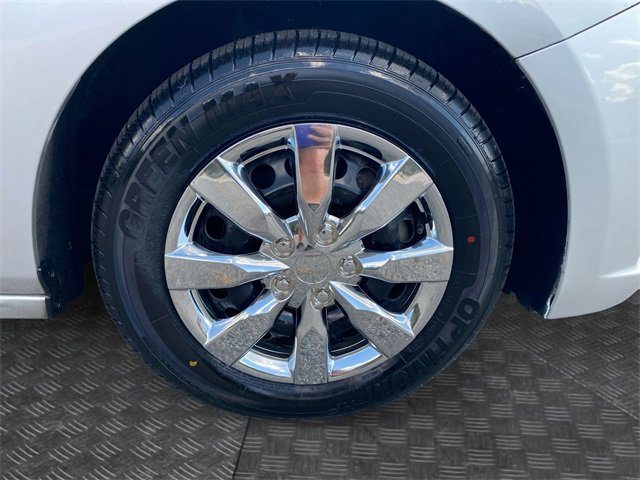 Used 2019 Chevrolet Cruze LS image 32