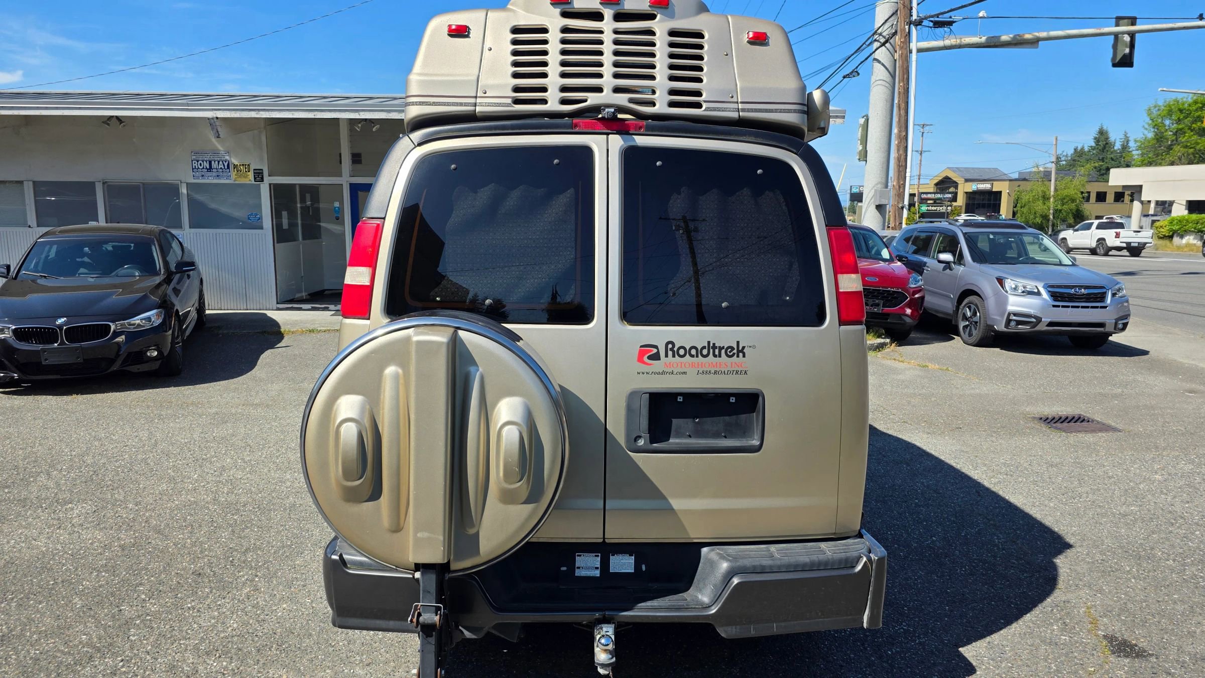 Used 2012 Chevrolet Express 2500 w/ Power Package image 6