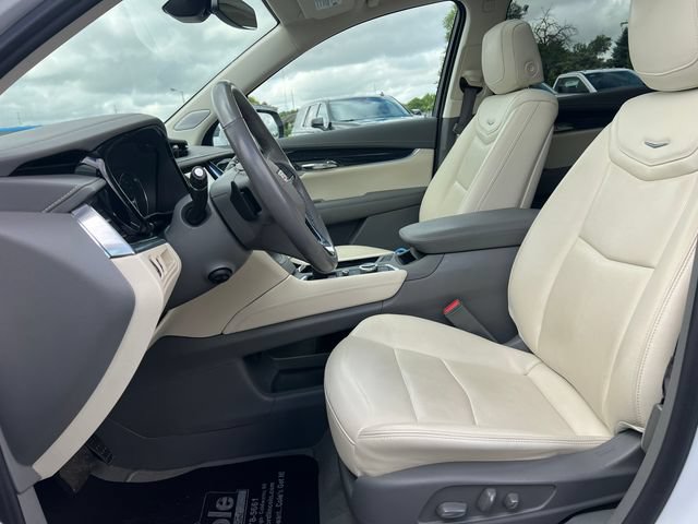 Used 2023 Cadillac XT6 Premium Luxury AWD/4WD image 3