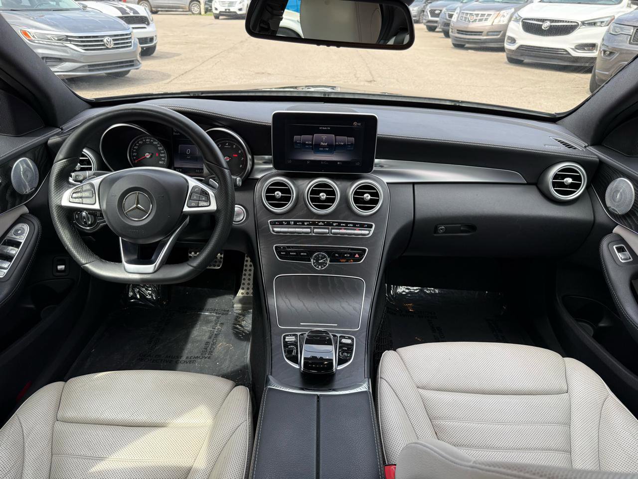 Used 2015 Mercedes-Benz C 400 4MATIC image 24