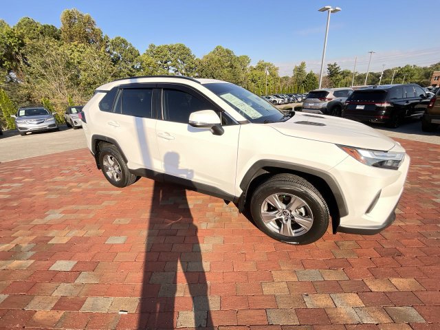 Used 2024 Toyota RAV4 XLE w/ Convenience Package FWD image 37