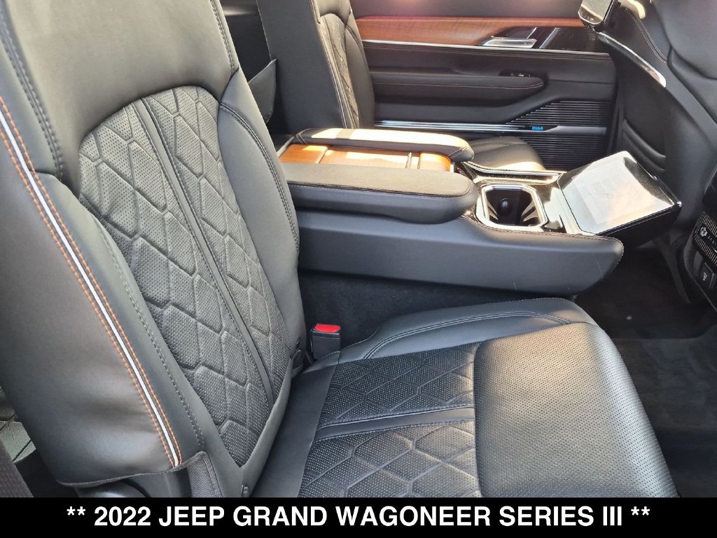 Used 2022 Jeep Grand Wagoneer Series III w/ Rear Seat Video Group 1 AWD/4WD image 31
