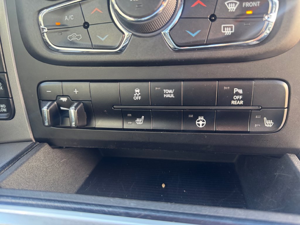 Used 2023 RAM 1500 Warlock AWD/4WD image 16