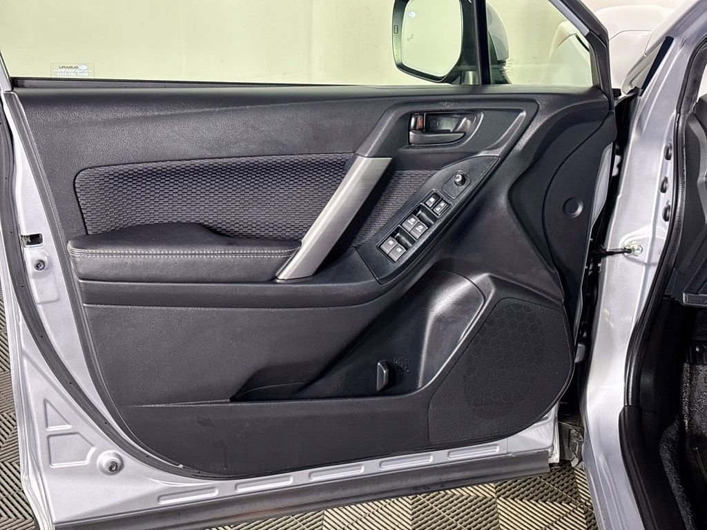 Used 2018 Subaru Forester 2.5i Premium image 10