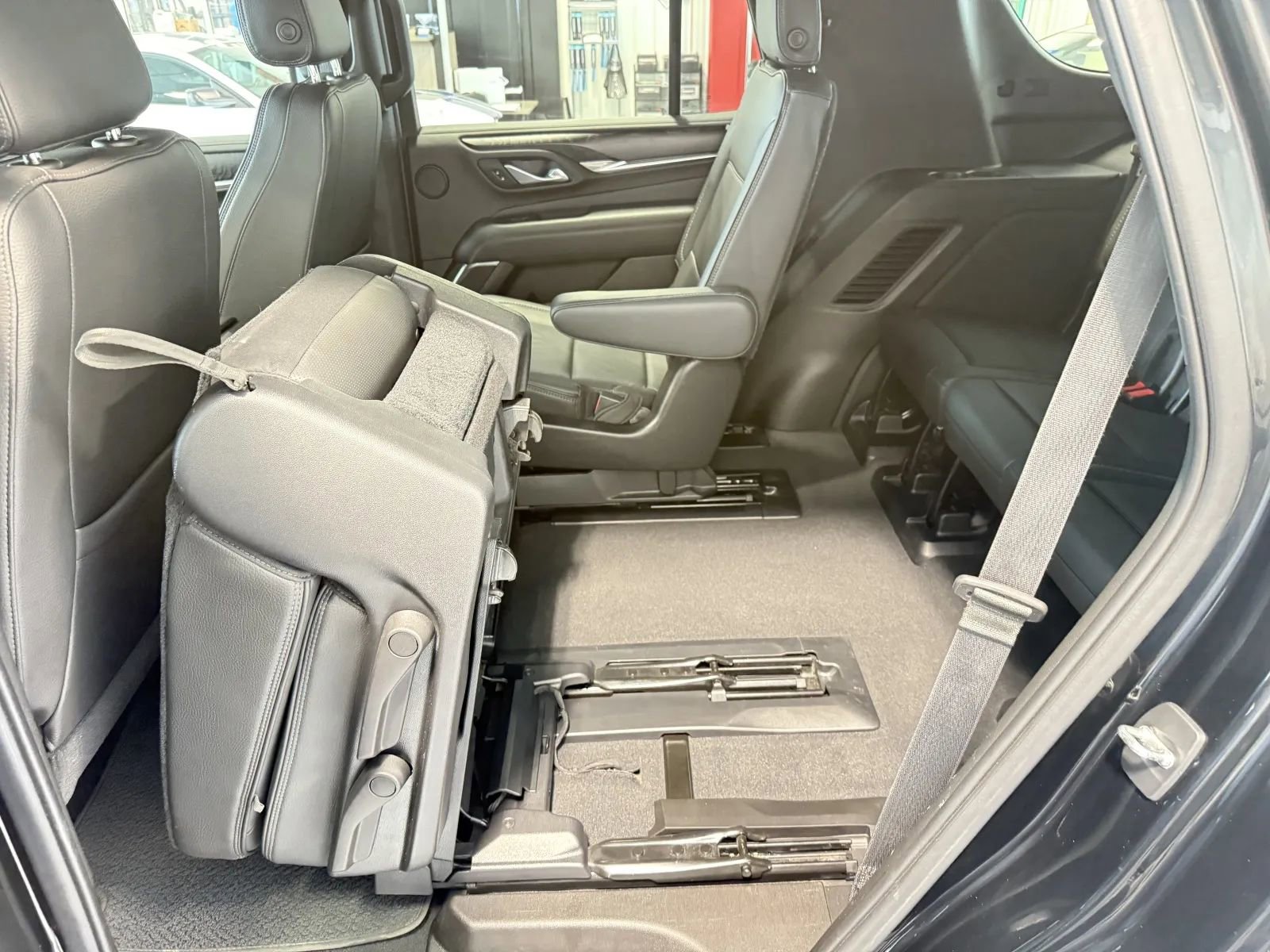 Used 2021 GMC Yukon Denali image 19