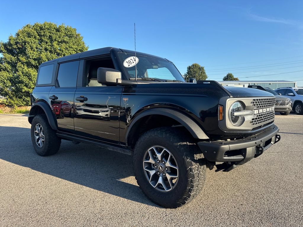 Used 2024 Ford Bronco Badlands AWD/4WD image 9