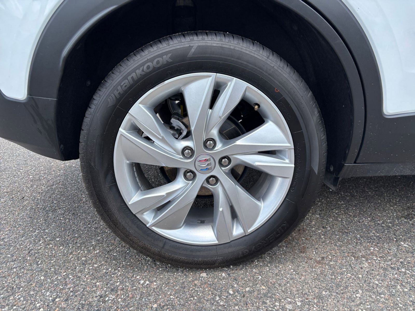 Used 2025 Buick Encore GX Preferred FWD image 29