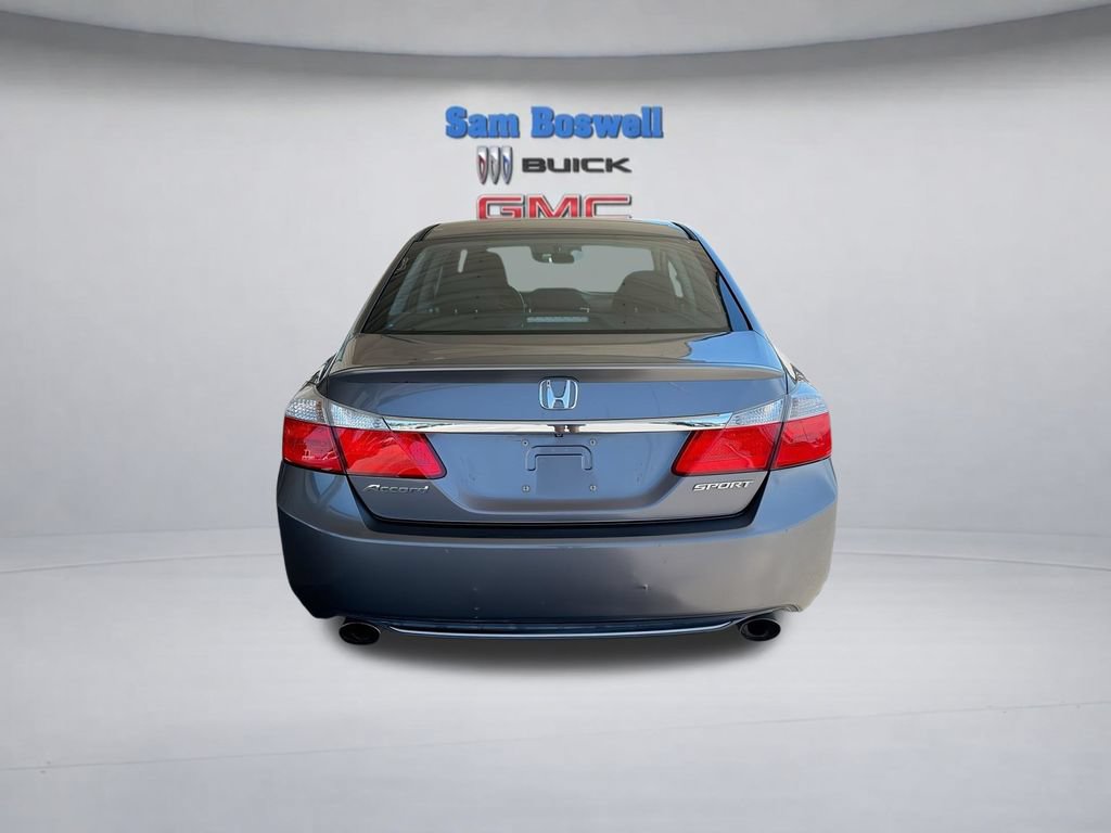 Used 2015 Honda Accord Sport image 7