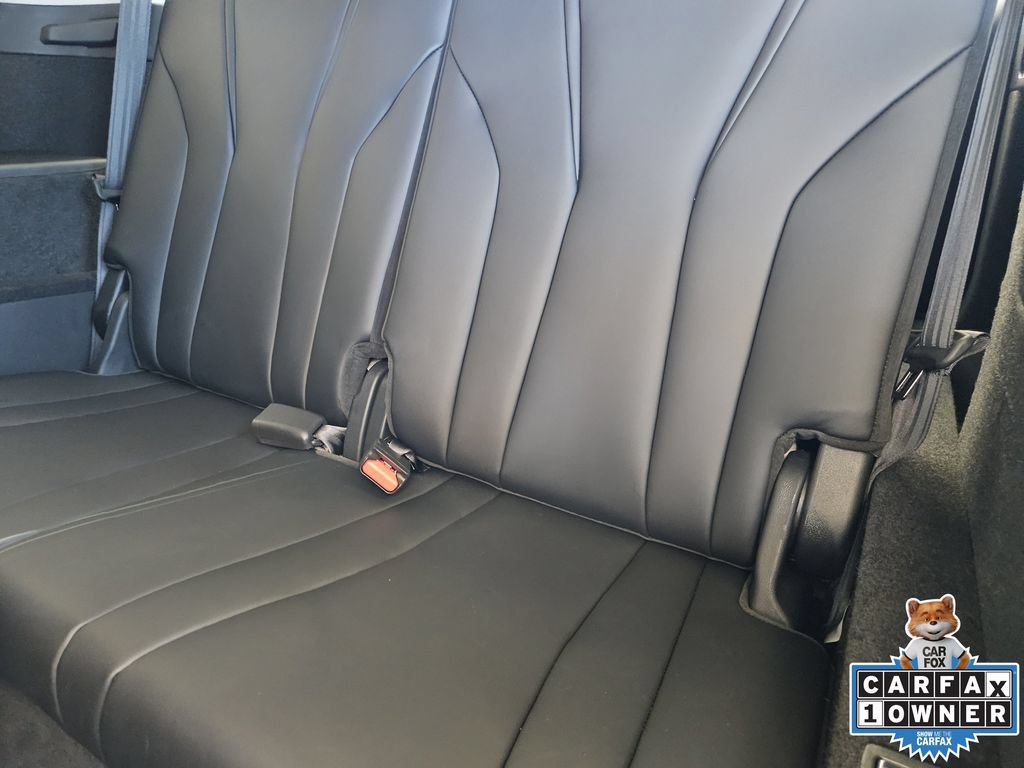 Certified 2026 Acura MDX w/ Technology Package FWD image 32