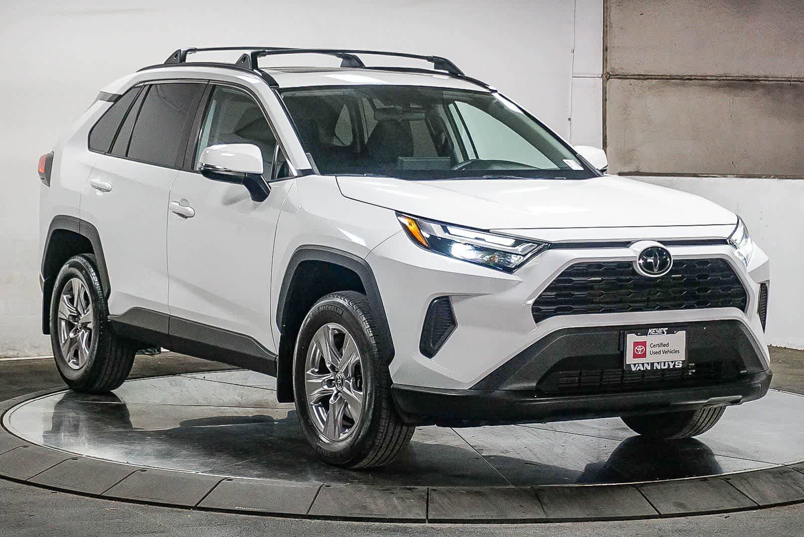 Certified 2023 Toyota RAV4 XLE w/ Convenience Package FWD image 4