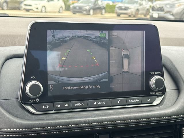 Used 2021 Nissan Rogue SV w/ Premium Package image 26