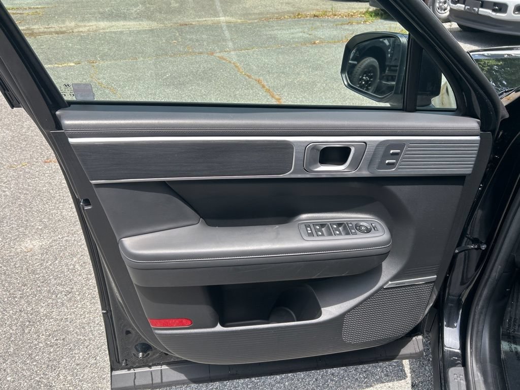 Certified 2024 Hyundai Santa Fe Limited FWD image 14