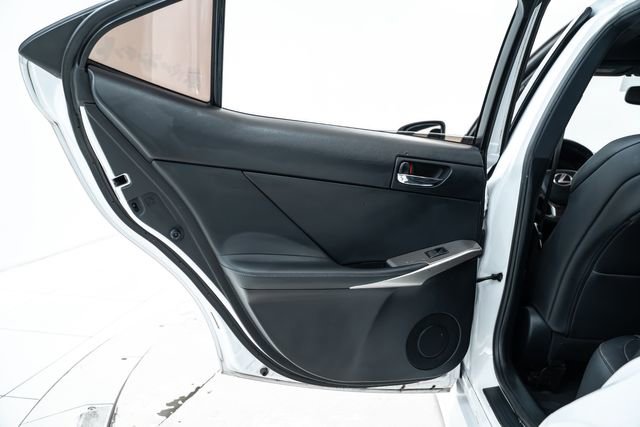 Used 2016 Lexus IS 200t RWD image 18
