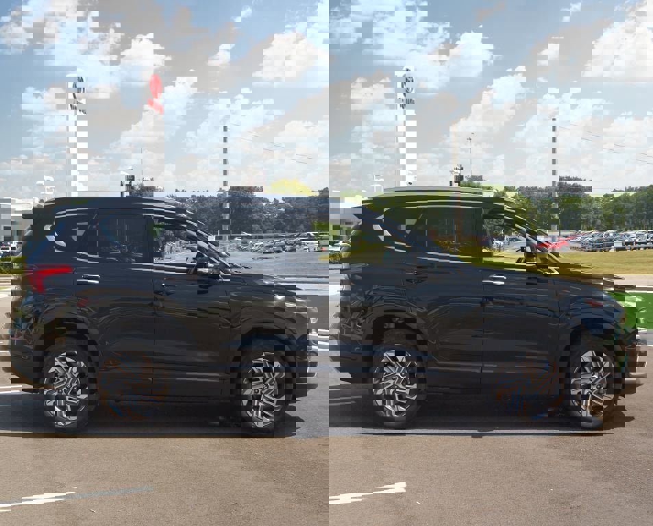 Used 2023 Hyundai Santa Fe SEL image 20